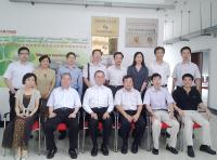 Group photo of CUHK and Jinan University representatives, including Prof. Fok Tai-fai (3rd from left; front row), Prof. Chan Wai-yee (2nd from left; front row) and Prof. Wan Chao (3rd from left, back row)